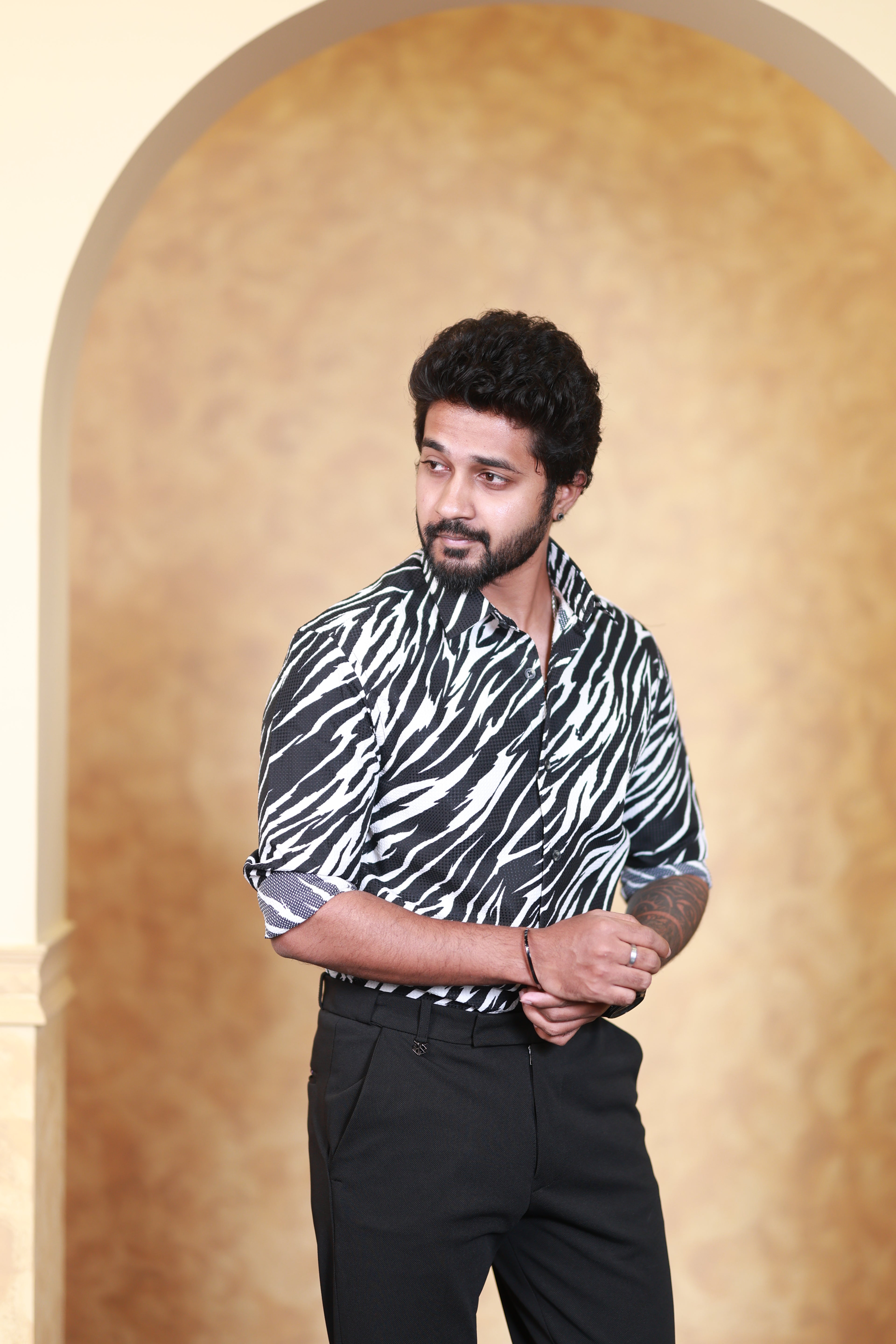 Ripple Black Popcorn Textured Shirt